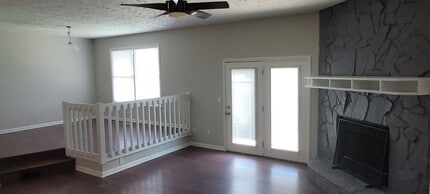 525 Offing Dr in Fayetteville, NC - Building Photo - Building Photo