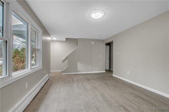 24 Faahs Dr in Orchard Park, NY - Building Photo - Building Photo