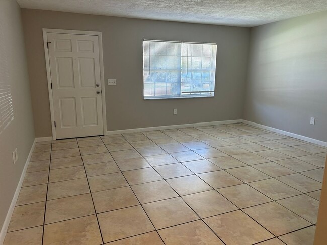 1150 N Tiger Point in Lecanto, FL - Building Photo - Building Photo