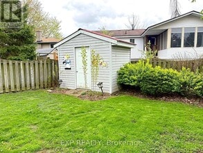 6199 Delta Dr in Niagara Falls, ON - Building Photo - Building Photo