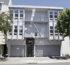 2976 Washington St in San Francisco, CA - Building Photo - Building Photo