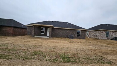 510 Sweet Pea Ln in Madill, OK - Building Photo - Building Photo