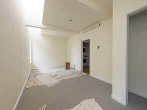 103 Cedar St in Boston, MA - Building Photo - Building Photo