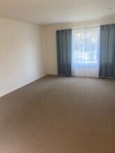 4371 Hoen Ave in Santa Rosa, CA - Building Photo - Building Photo