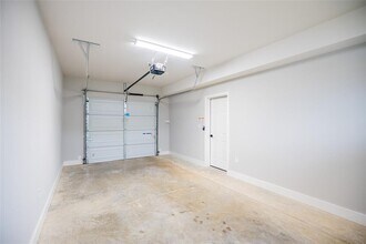 2519 Washington St in Waller, TX - Building Photo - Building Photo