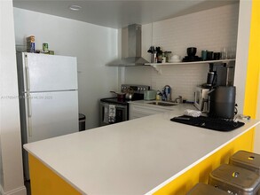 301 Michigan Ave in Miami Beach, FL - Foto de edificio - Building Photo