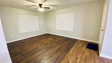 1600 E 5th St in Fayetteville, AR - Building Photo - Building Photo
