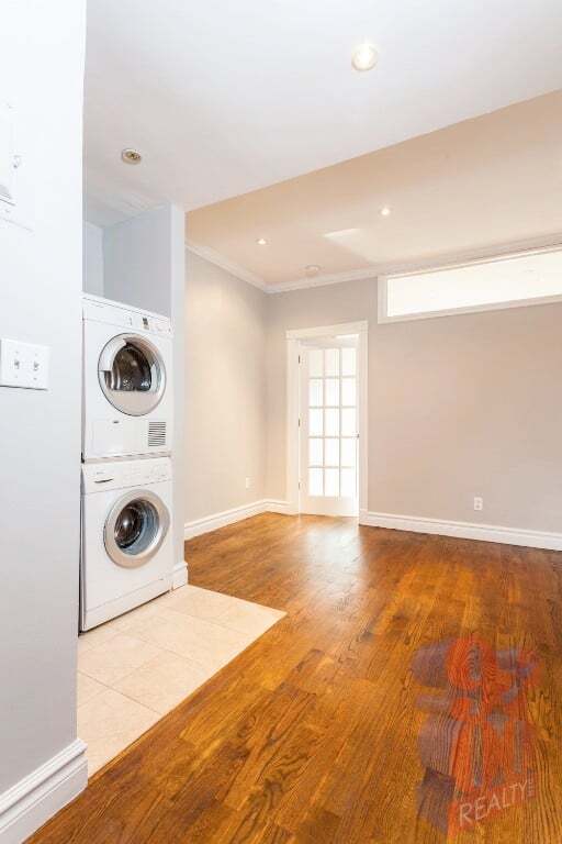 213 E 26th St, Unit 2A in New York, NY - Building Photo - Building Photo