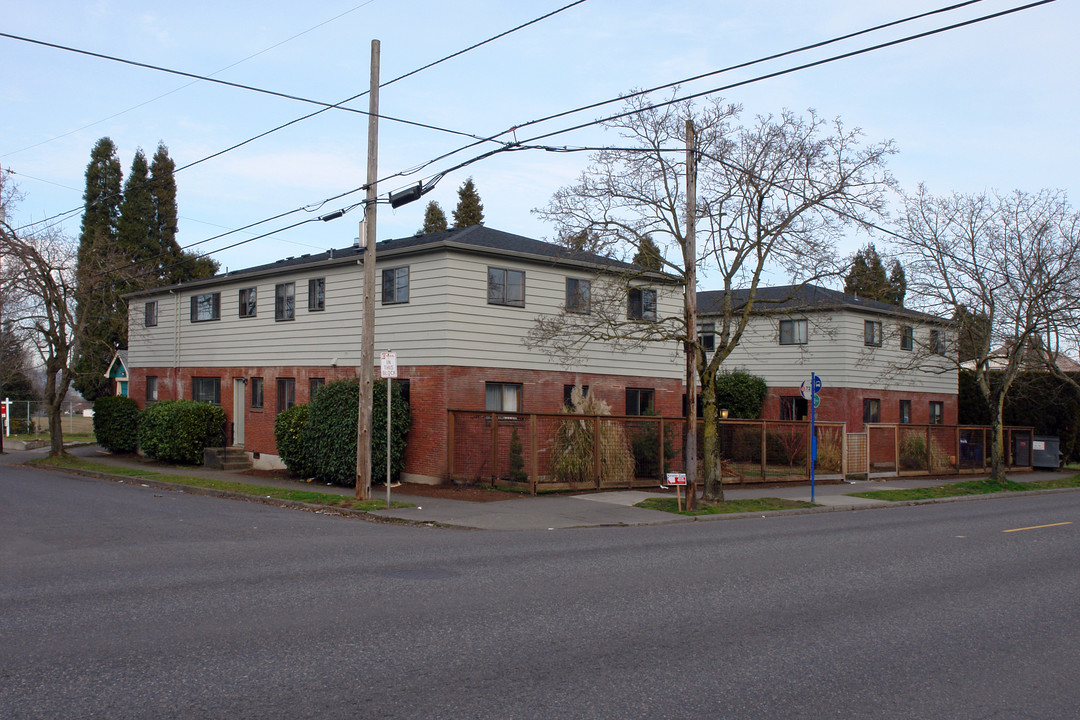 The Tiffany Apartments in Portland, OR - Building Photo