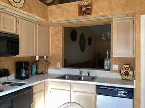 13931 Timberland Dr in Orlando, FL - Building Photo - Building Photo