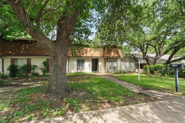 10407 Pagewood Dr in Dallas, TX - Building Photo - Building Photo