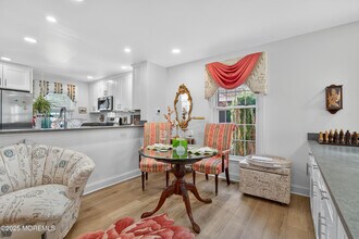 15 Wyckham Rd in Spring Lake, NJ - Building Photo - Building Photo