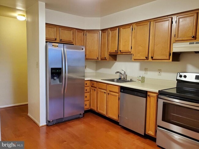 property at 1002 Spring Gate Rd