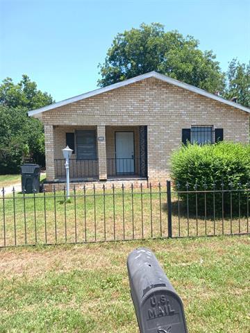 1209 Gladiolus St in Wichita Falls, TX - Building Photo