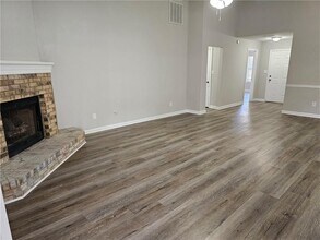 8425 Falling Rocks Way in Lithonia, GA - Building Photo - Building Photo