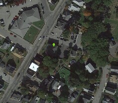 Lowell Manor in Methuen, MA - Building Photo