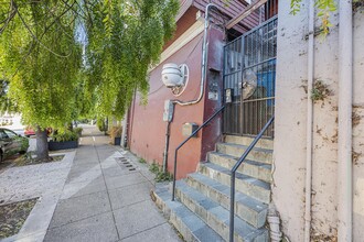 3925 19th St in San Francisco, CA - Foto de edificio - Building Photo