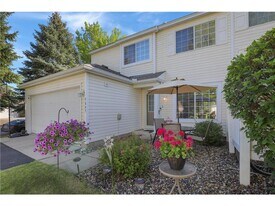 9045 Terra Verde Trail in Eden Prairie, MN - Building Photo