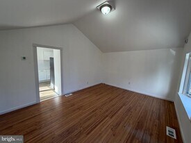 226 Outlook Blvd in Keyport, NJ - Building Photo