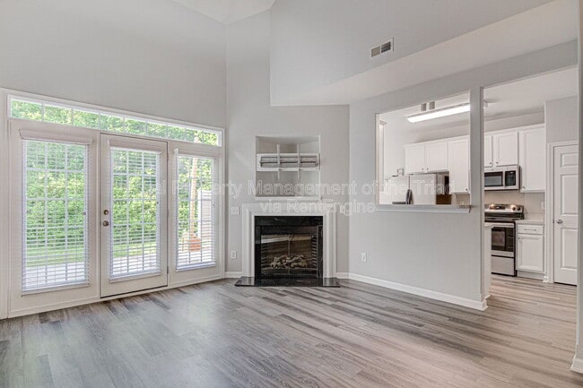 5972 Hollow Wood Ct in Winston-Salem, NC - Building Photo - Building Photo