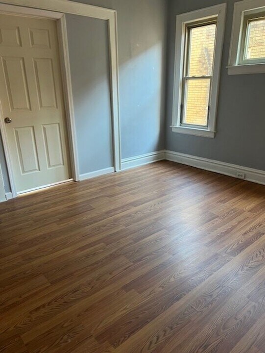 1143 9th Ave in Huntington, WV - Building Photo