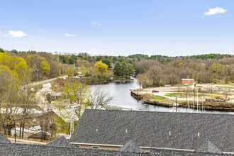 Chapel Court in Dover, NH - Building Photo - Building Photo