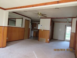 6103 NW Euclid Ave in Lawton, OK - Foto de edificio - Building Photo