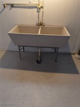 5202 Henry St in Maple Heights, OH - Building Photo - Building Photo