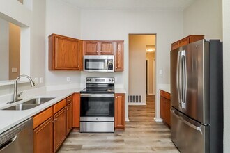 709 Cumberland Dr in Burleson, TX - Building Photo - Building Photo