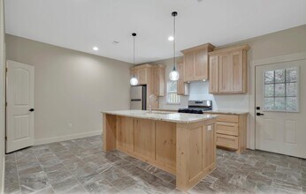 255 Old Israel Rd in Livingston, TX - Building Photo - Building Photo