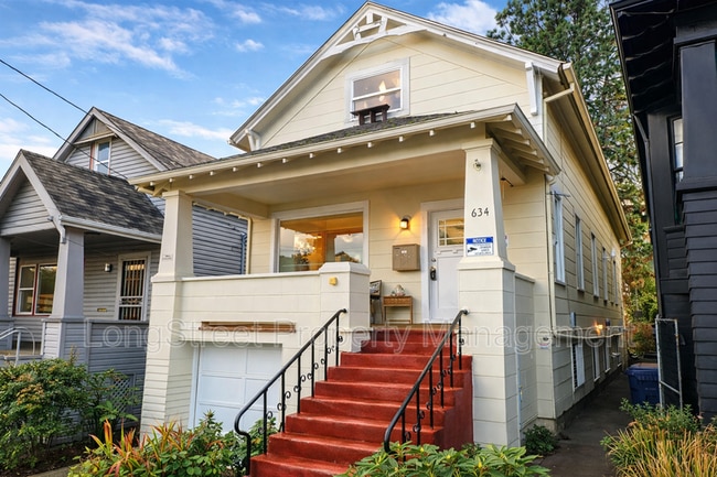 property at 634 SW Grant St.