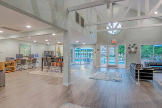 Hickory Creek in Richmond, VA - Foto de edificio - Building Photo