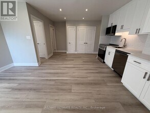 699 Balliol St in Toronto, ON - Building Photo - Building Photo