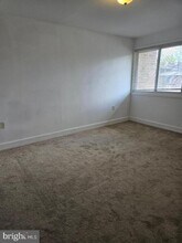 541 Wilson Bridge Dr in Oxon Hill, MD - Building Photo - Building Photo