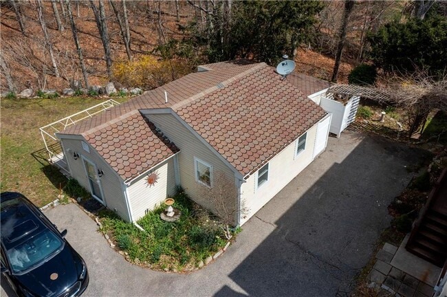 property at 5075 Old Post Rd