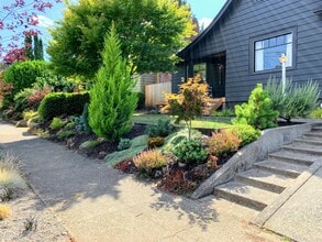 6605 N Fenwick Ave, Unit A in Portland, OR - Building Photo - Building Photo