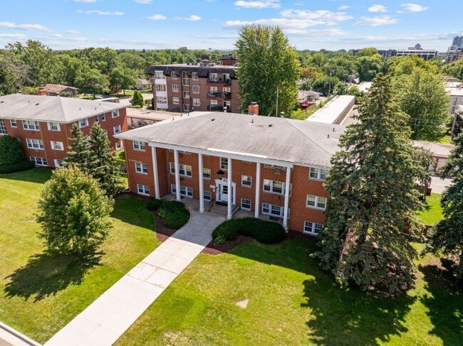 The Heritage Apartments