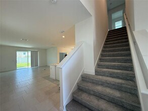 14496 Crestavista Ave in Clermont, FL - Foto de edificio - Building Photo