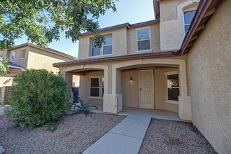 5519 W Red Racer Dr in Tucson, AZ - Building Photo - Building Photo