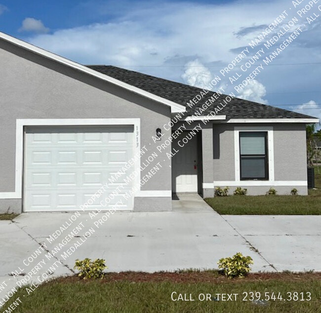 property at 1313 SE 8th Pl