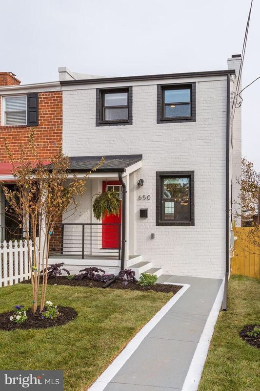 property at 650 Chaplin St SE