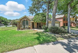 3201 Oleander Ct in Bedford, TX - Building Photo - Building Photo