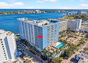 1551 N Flagler Dr in West Palm Beach, FL - Building Photo
