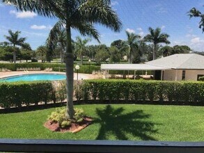 150 Suffolk F in Boca Raton, FL - Building Photo - Building Photo