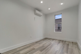 3017 Brighton 12th St in Brooklyn, NY - Building Photo - Building Photo