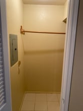 9700 Leawood Blvd in Houston, TX - Building Photo - Building Photo