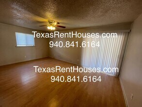 4705 Florist St in Wichita Falls, TX - Building Photo - Building Photo