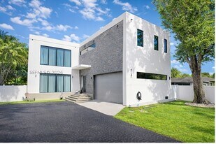 4031 SW 54th Ct in Fort Lauderdale, FL - Building Photo