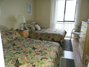 999 N Pacific St, Unit B126 in Oceanside, CA - Building Photo - Building Photo