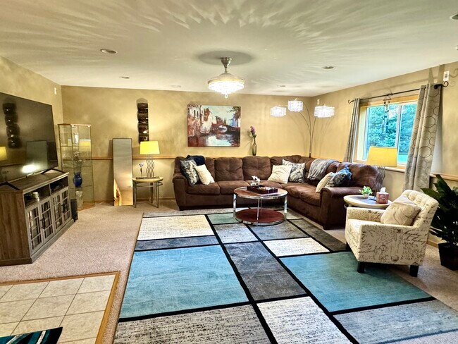 333 Pebble Rd N in Champlin, MN - Building Photo - Building Photo